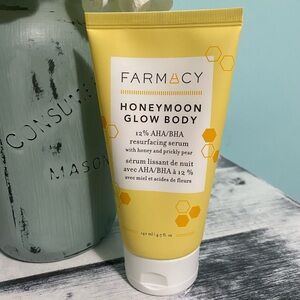 Farmacy Honeymoon Glow Body 12% AHA/BHA Resurfacing Body Serum